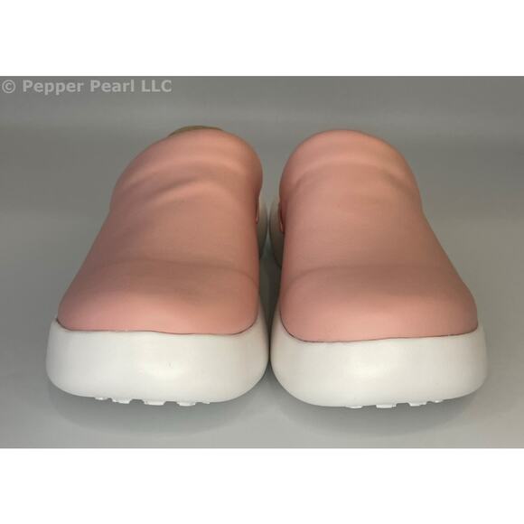 Women's Size 6 Pink Comfort Clog Mule Slip Water Resistant Soft Science Juniors - Picture 6 of 11
